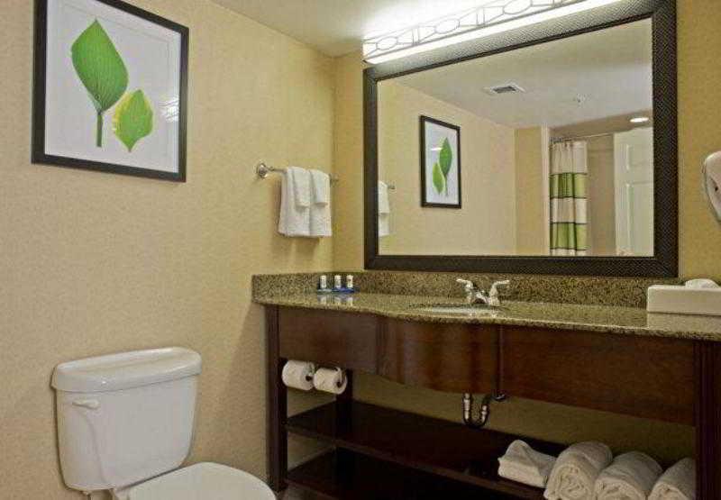 Fairfield Inn & Suites By Marriott Valdosta Exterior photo