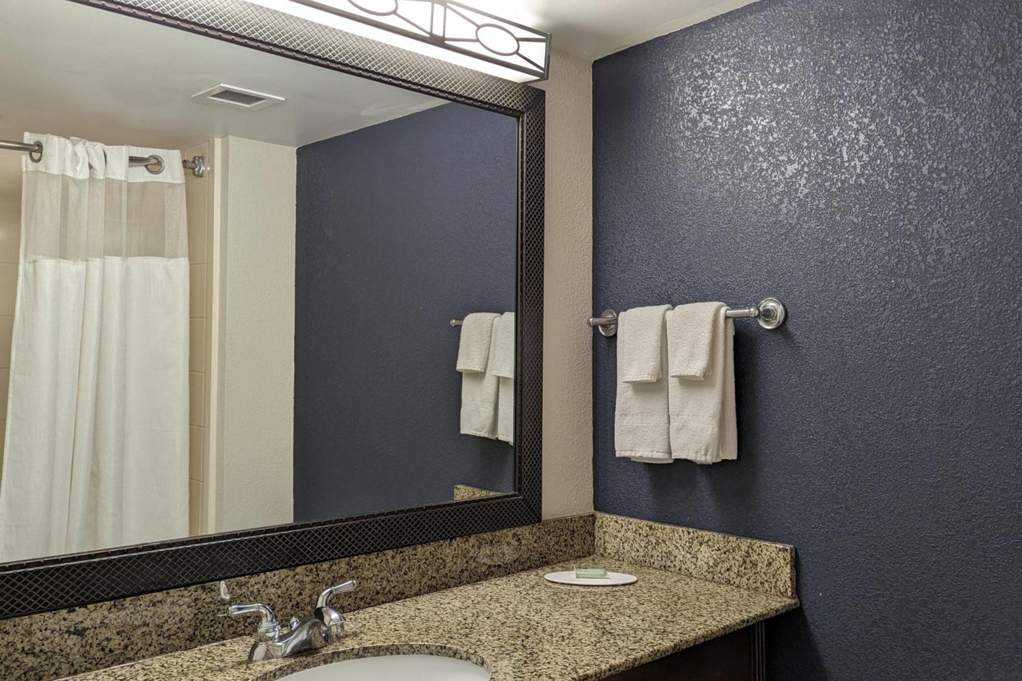 Fairfield Inn & Suites By Marriott Valdosta Exterior photo